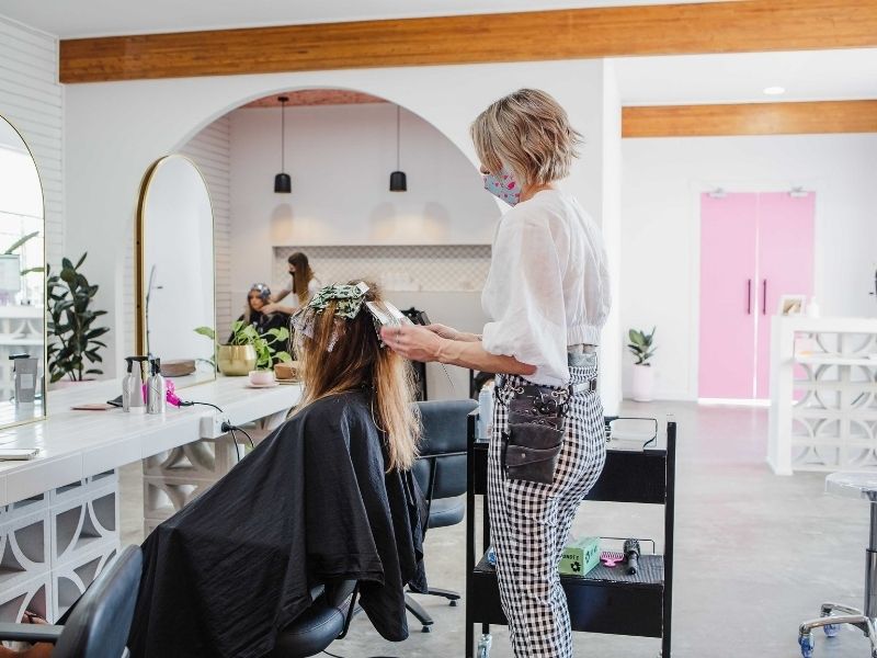 Accessories To Make Every Pro Hairstylists Life Easier