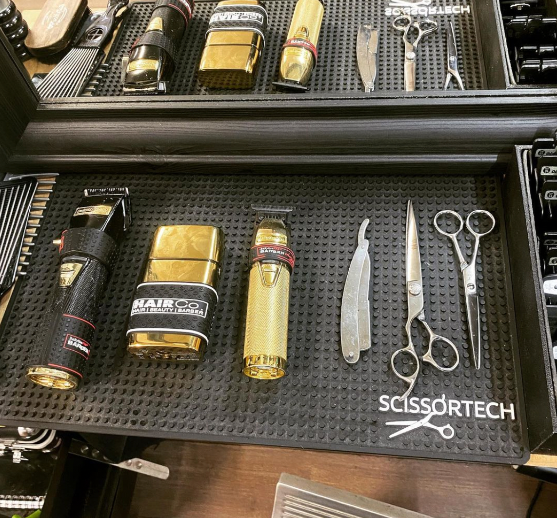 What makes a barber's life easier: clippers or scissors?