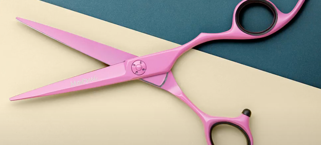 Cleaning Scissors And Why You Can't Use Chemicals On Coloured Scissors