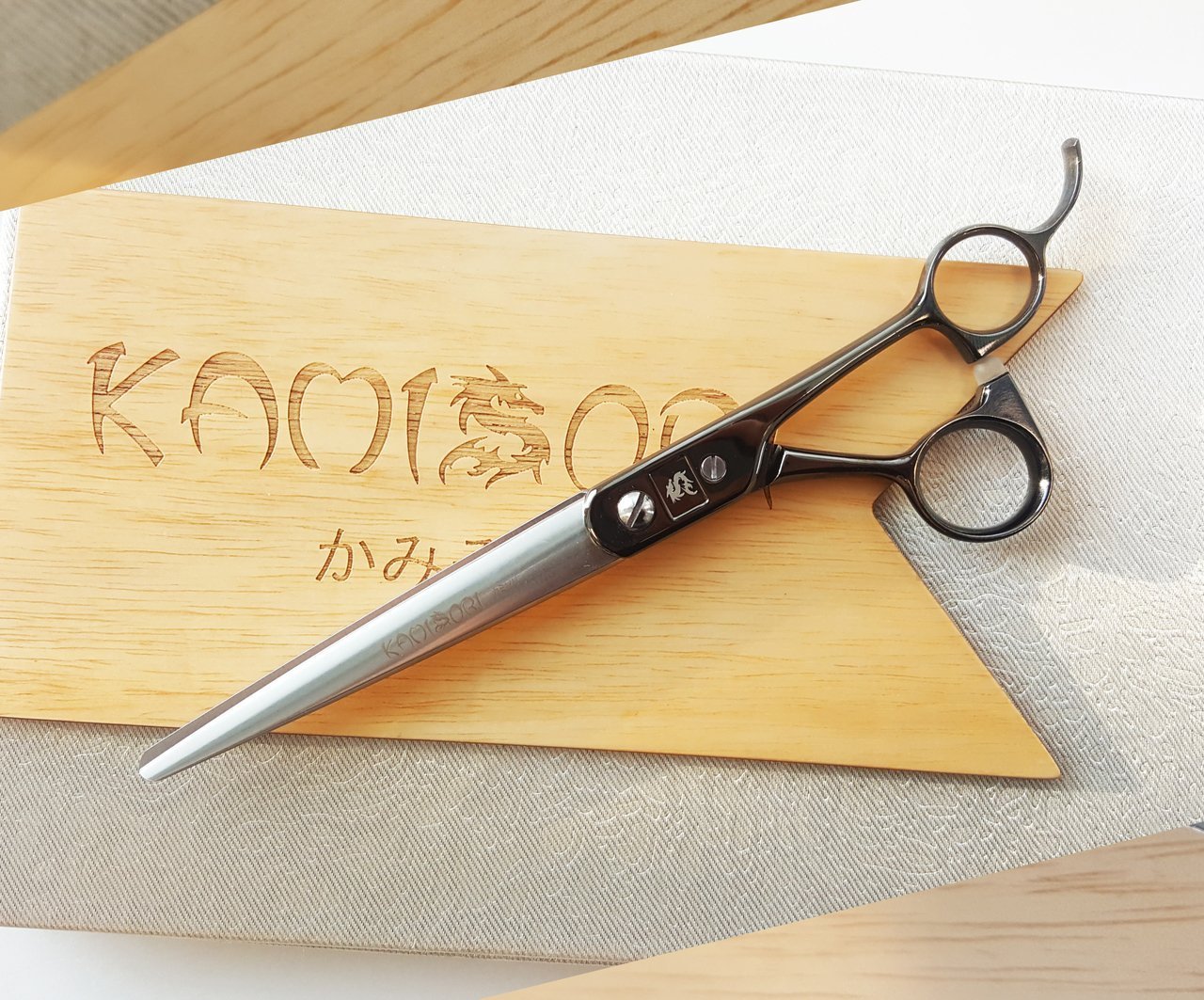 ScissorTech - KAMISORI Kobura Professional Haircutting Shears (752250945597)
